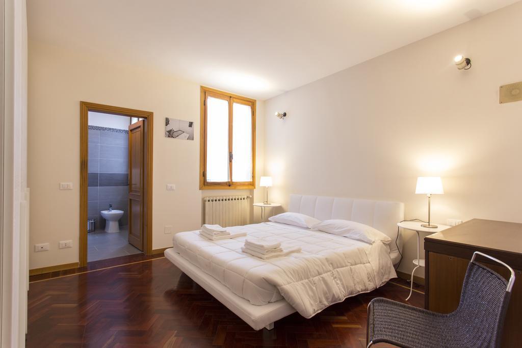 Residenza Ariosto Depandance By Studio Vita 볼로냐 객실 사진
